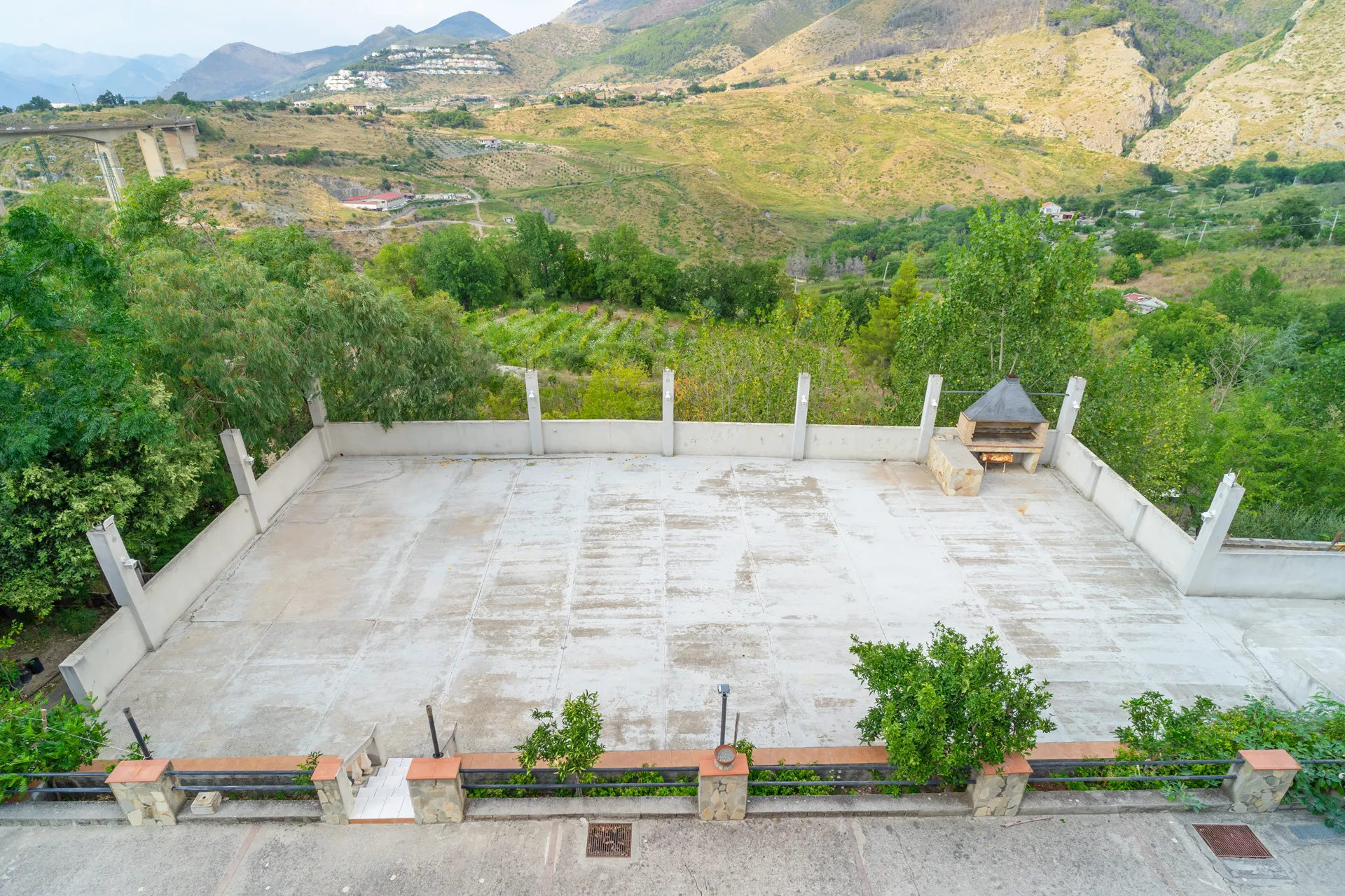 large space with potential swimming pool